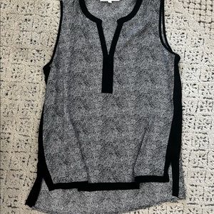 DanielRainn M sleeveless top